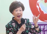 “祖母绿”吕秀莲提醒：民进党的各位不要盲目护航赖清德